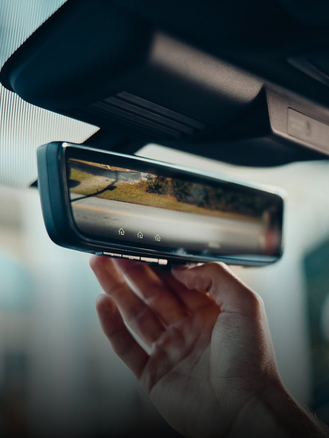 Close up on 2026 Mitsubishi Outlander SUV Digital Rear View Mirror