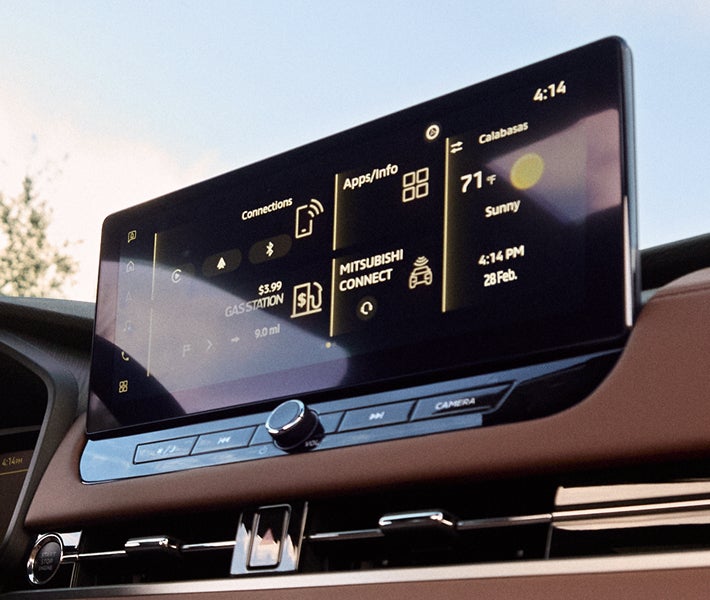 Display in the 2026 Mitsubishi Outlander SUV showing My Mitsubishi Connect