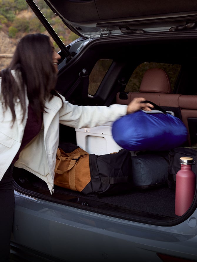 2025 Mitsubishi Outlander SUV cargo space